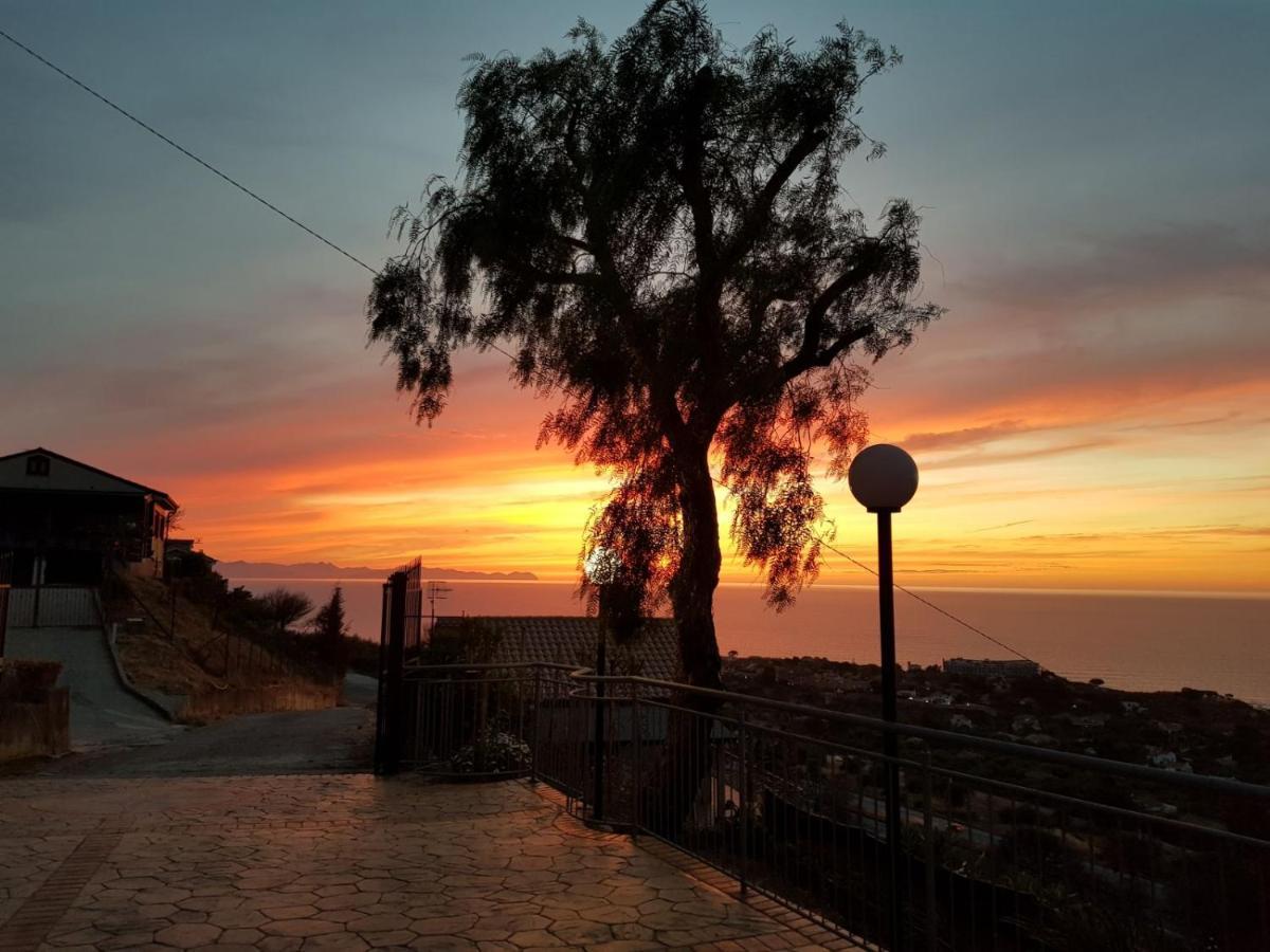 Villa Le Terrazze تْشيفالو المظهر الخارجي الصورة
